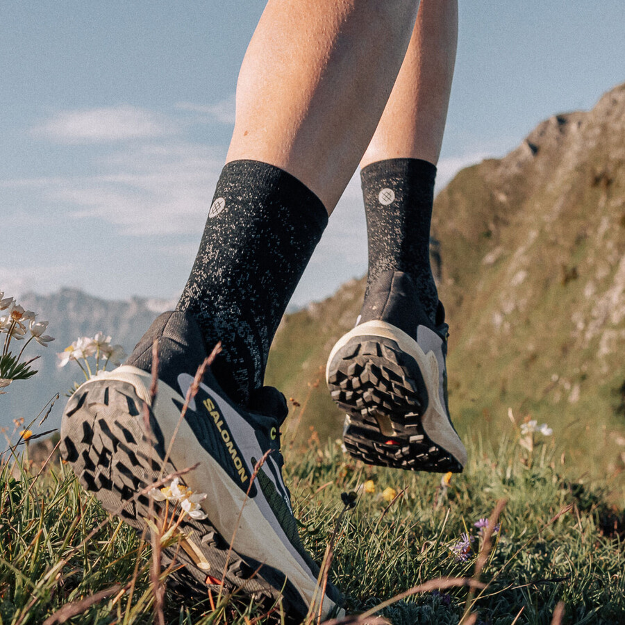 calcetines deportivos de rendimiento medio