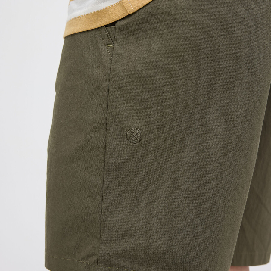 pantalón corto chino compuesto con freshtektrade